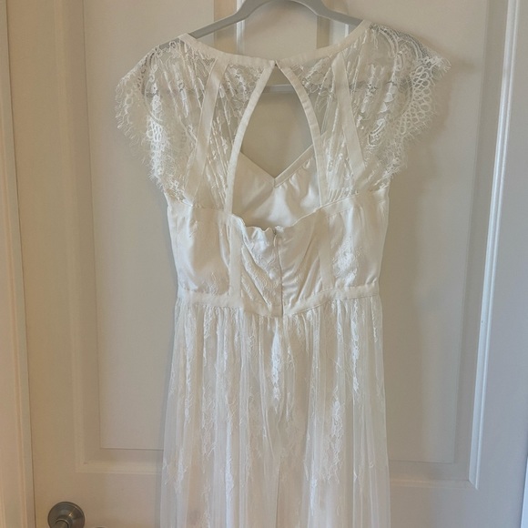 Parker Revolve Lace Long Dress Lace Formal Gown in Ivory White Size 6 - Picture 5 of 8